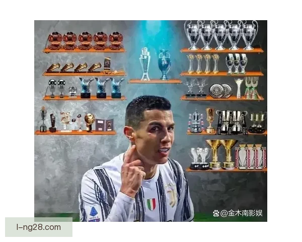 C罗刷新沙特联赛单赛季进球纪录荣膺金靴奖 C罗刷新沙特联赛单赛季进球纪录荣膺金靴奖
