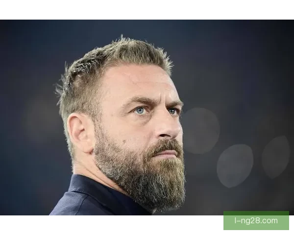 德罗西呼吁球迷冷静对待罗马德比战保持理智避免过激行为 德罗西呼吁球迷冷静对待罗马德比战保持理智避免过激行为